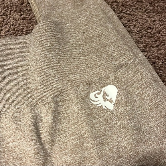 Women’s best leggings - Picture 3 of 5